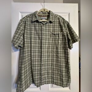 Columbia Men’s XXL Plaid Short Sleeve Button Down Shirt Green